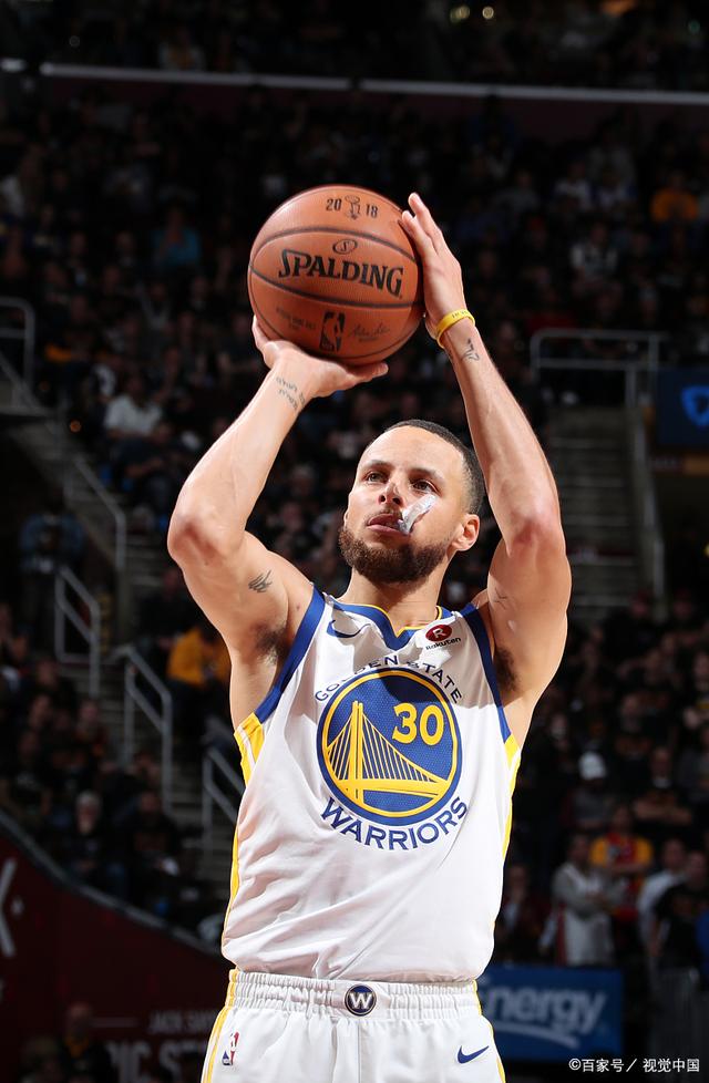 同曦队坚韧表现获赞（同曦队顽强发挥获好评）