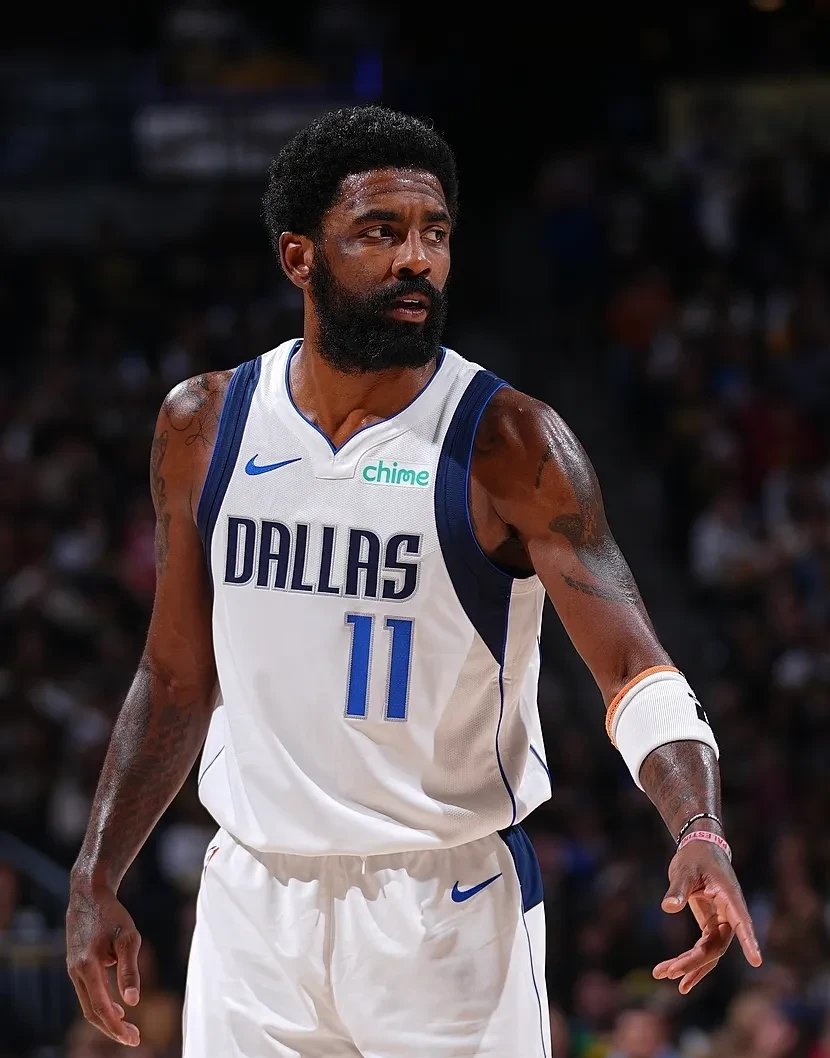 詹俊：感觉意大利能赢北爱尔兰，但能否过威尔士或波黑不好说（詹俊：意大利有望击败北爱尔兰，但能否淘汰威尔士或波黑仍难断言）