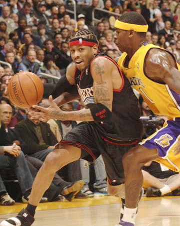 迪洛伦佐：团结是走出困境的基础，我们与孔蒂之间从没有隔阂（迪洛伦佐：靠团结走出低谷，我们与孔蒂从未有过隔阂）