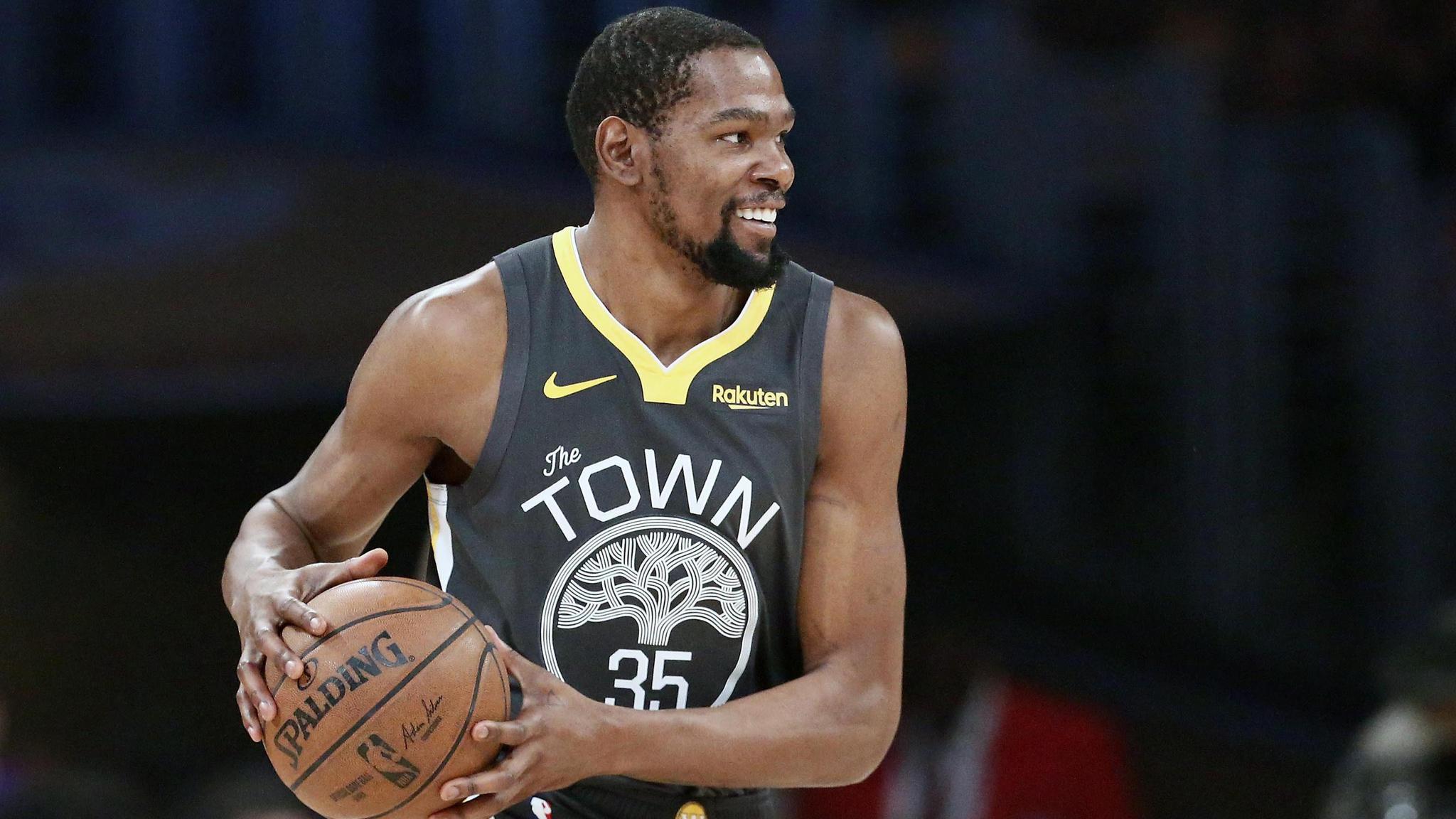 奥斯卡报平安：感谢球迷们的祝福和留言，我没事的（奥斯卡报平安：感谢球迷关心与留言，我一切安好）