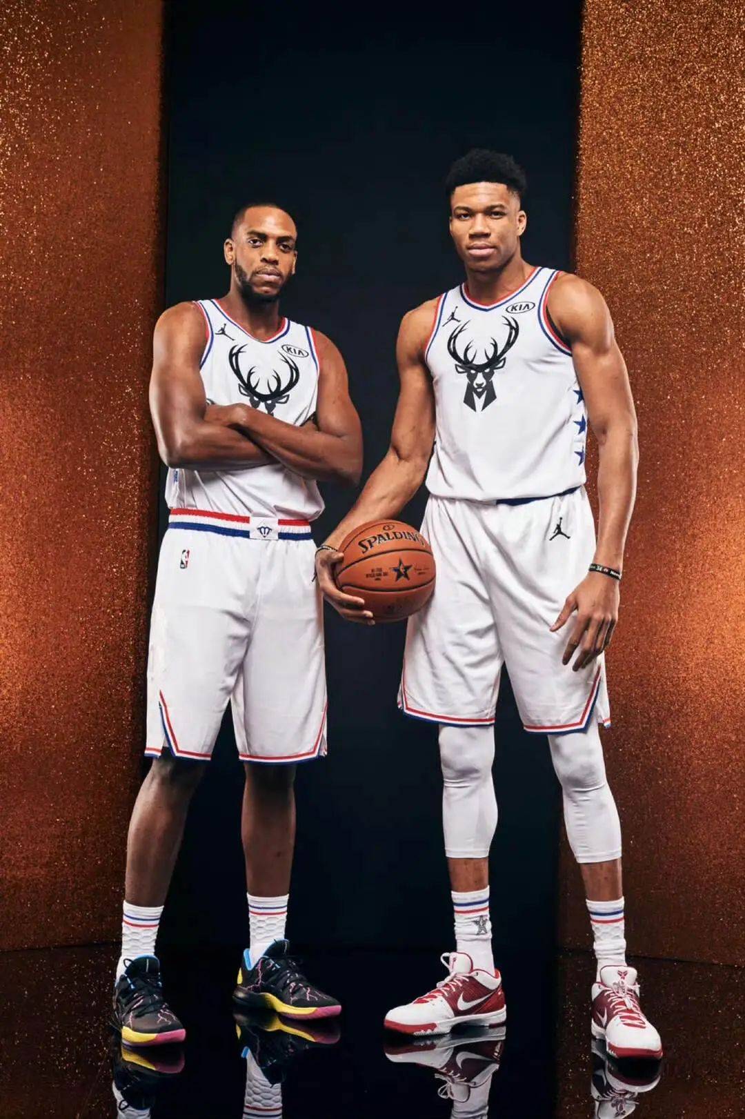 广东男篮防守稳固力克上海（广东男篮凭稳固防守击退上海）