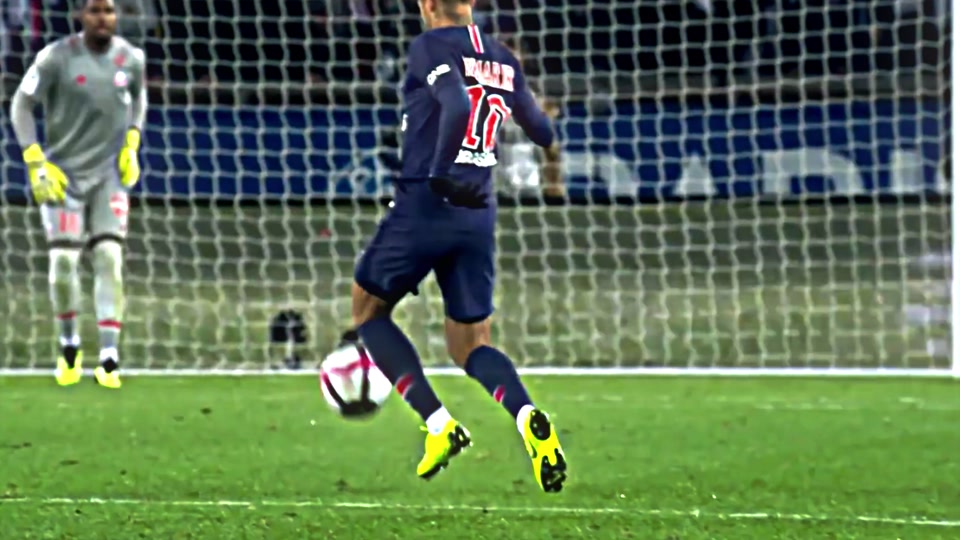 图片报：施洛特贝克对科瓦奇的比赛风格不满意（图片报：施洛特贝克不满科瓦奇的战术风格）