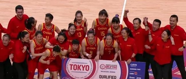 体图：加盟多特之前，施洛特贝克曾与萨利在后者家中会面（体图：加盟多特前，施洛特贝克曾赴萨利家中面谈）