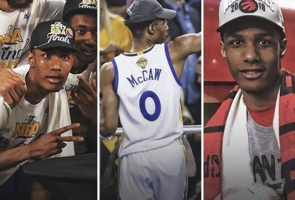 记者：目前米兰球队与弗拉霍维奇的经纪人就转会一事仍在谈判当中，球队计划明年免签球员（记者：米兰正与弗拉霍维奇经纪人洽谈转会，计划明年免签引进）