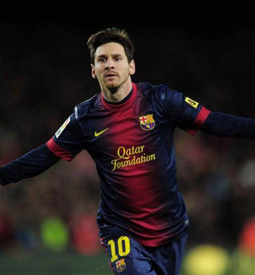 麦克托米奈：尤文很优秀，但那不勒斯得继续提升达到更高高度（麦克托米奈：尤文实力强，那不勒斯仍需进步以攀更高峰）