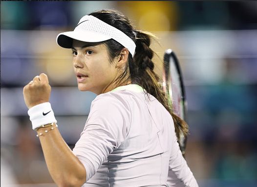 斯洛特：我和萨拉赫已经翻篇；球队近况释放出了积极信号（斯洛特：与萨拉赫已翻篇；球队状态传递积极信号）