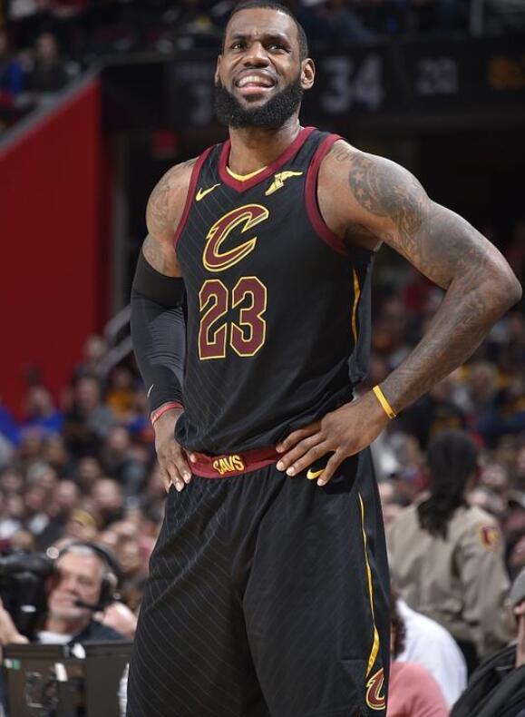 真巧，2025赛季J联赛与K联赛最佳教练均是中超前主帅（2025赛季J、K联赛最佳教练竟同为前中超主帅）