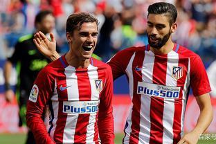 文班亚马谈逆转：我上场带来一些新活力&我们有非常好的射手（文班亚马谈球队翻盘：我登场注入活力，我们的射手群表现出色）