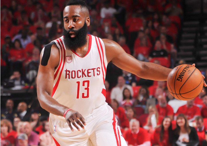 火箭本赛季背靠背的比赛未尝胜绩，总共0胜3负（火箭本季背靠背全败，战绩0胜3负）