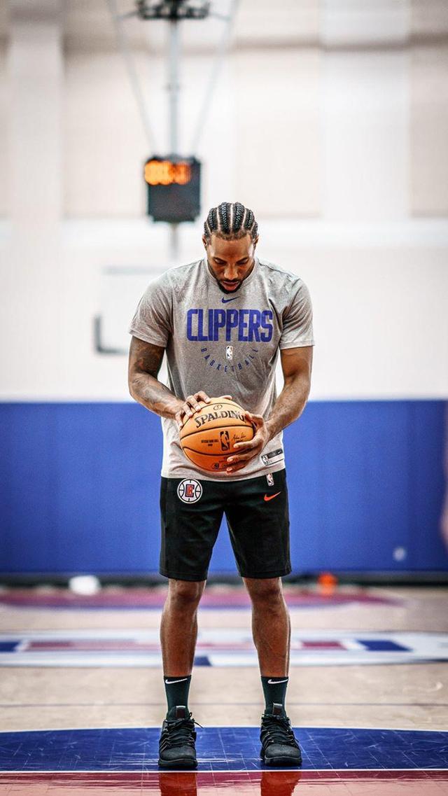 德转列英超各队非洲杯晋级国家球员总身价：曼联第1，曼城第2（德转统计英超各队来自非洲杯晋级国家球员总身价：曼联居首，曼城次席）