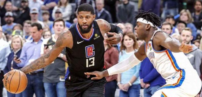 斯科尔斯、卡拉格都认为：哈白布是足球历史上最佳中场组合（斯科尔斯与卡拉格一致认为：哈白布是足坛史上最强中场组合）